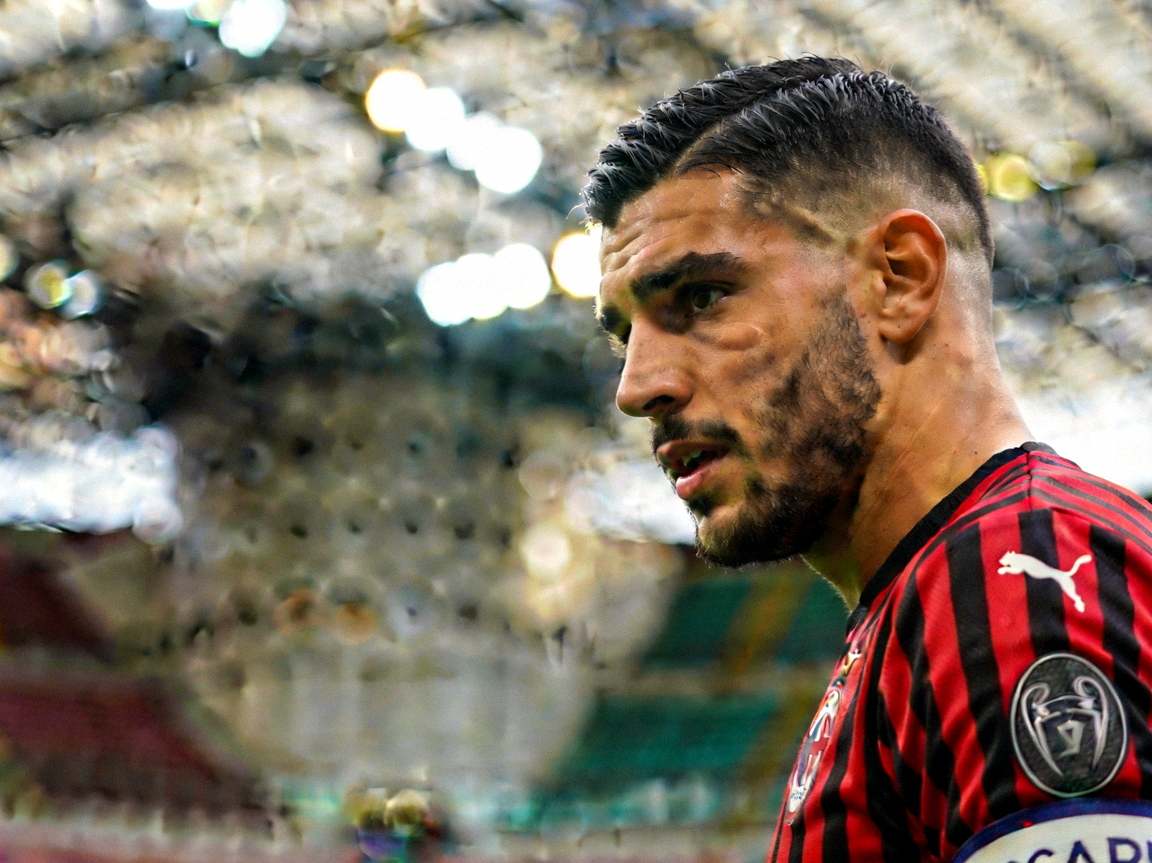 AC米兰后卫特奥·埃尔南德斯头像