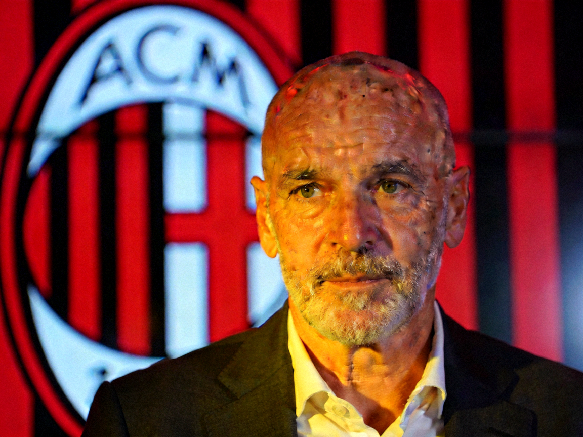 AC米兰主教练斯特凡诺·皮奥利肖像